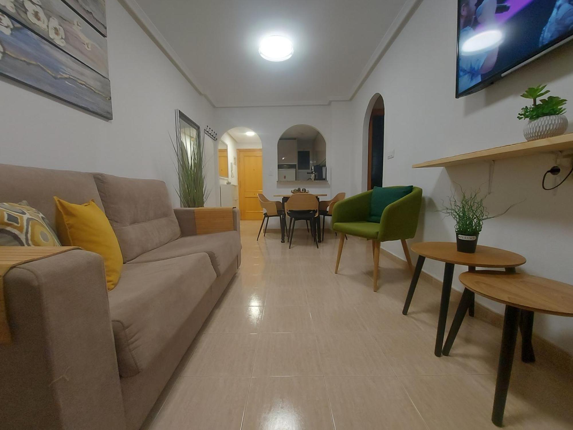 Linmarko Apartamento En Centro De Torrevieja Luaran gambar